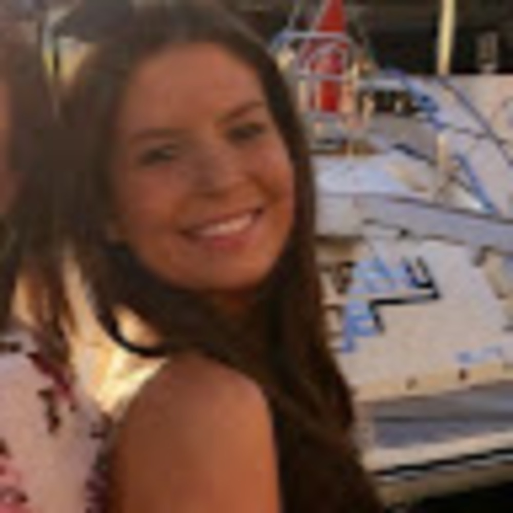 Meet your Posher, Emily